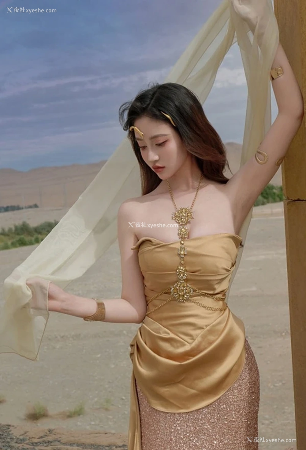 1P - 极品女神年年圣墟神秘的少女无圣光美图