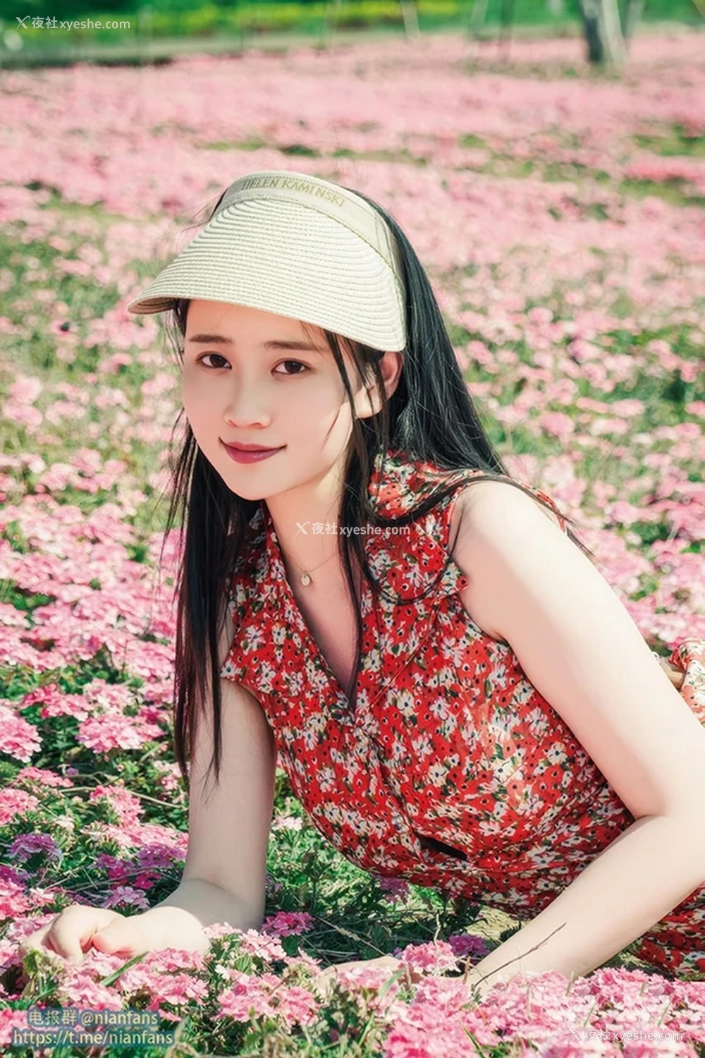 1P - 极品女神年年 秘密花园无圣光唯美图集