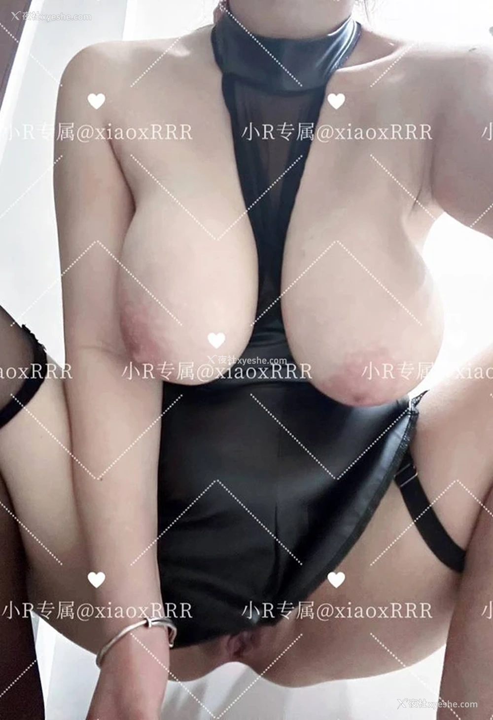 1P - 巨乳福利姬@小R VIP群裸舞 网络收集视图集