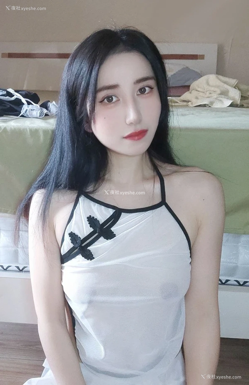 1P - 常州外围@丹丹 Elsa.林绾绾尺度私拍合集