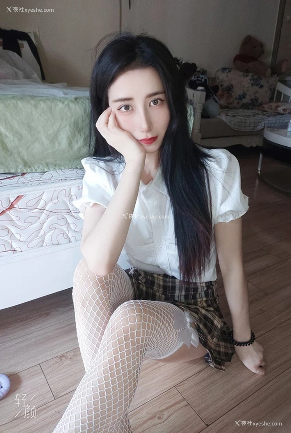 1P - 常州外围@丹丹 Elsa.林绾绾尺度私拍合集