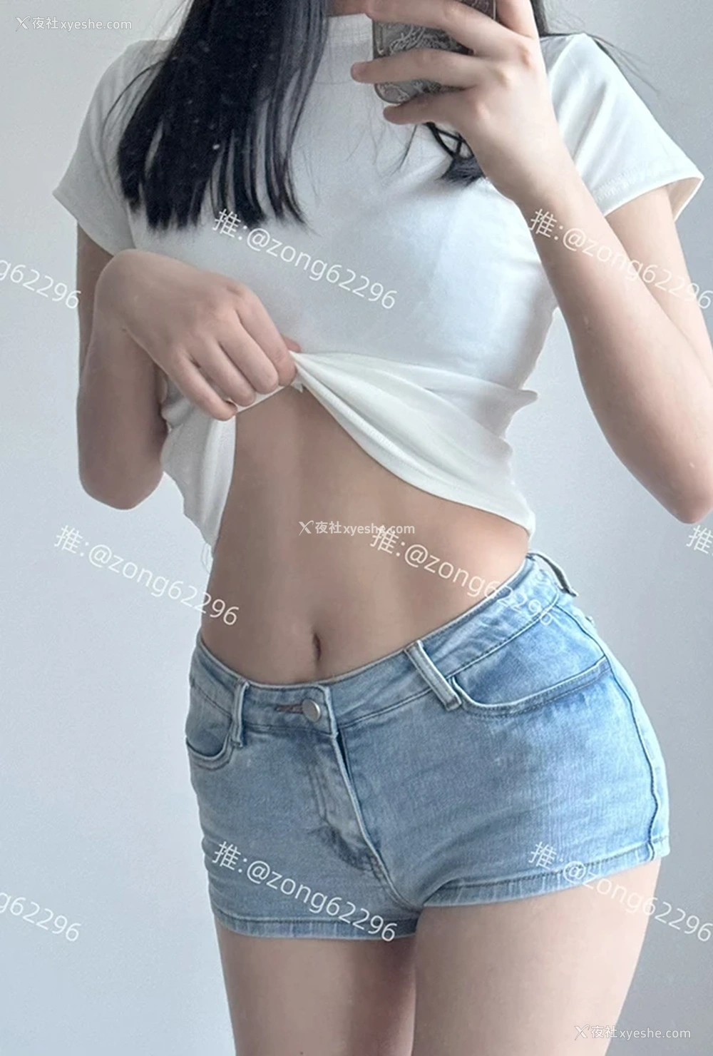 1P - 高质量淫妻大佬@六花 尺度私拍视图合集