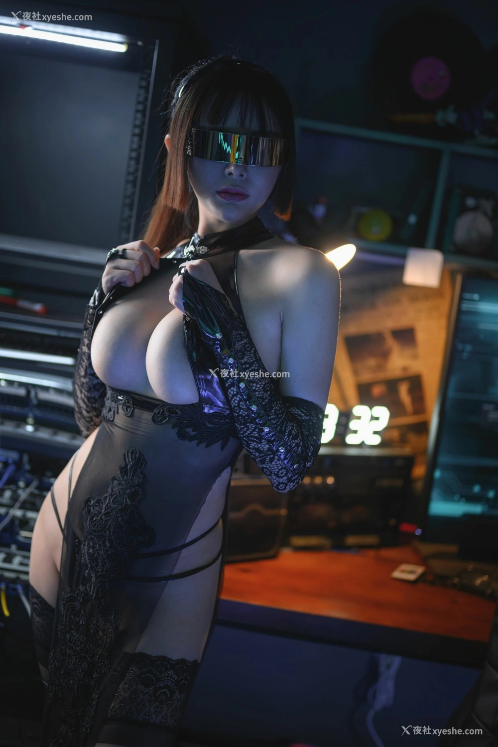 1P - 秋和柯基(夏小秋秋秋) – VR女友(现实篇)