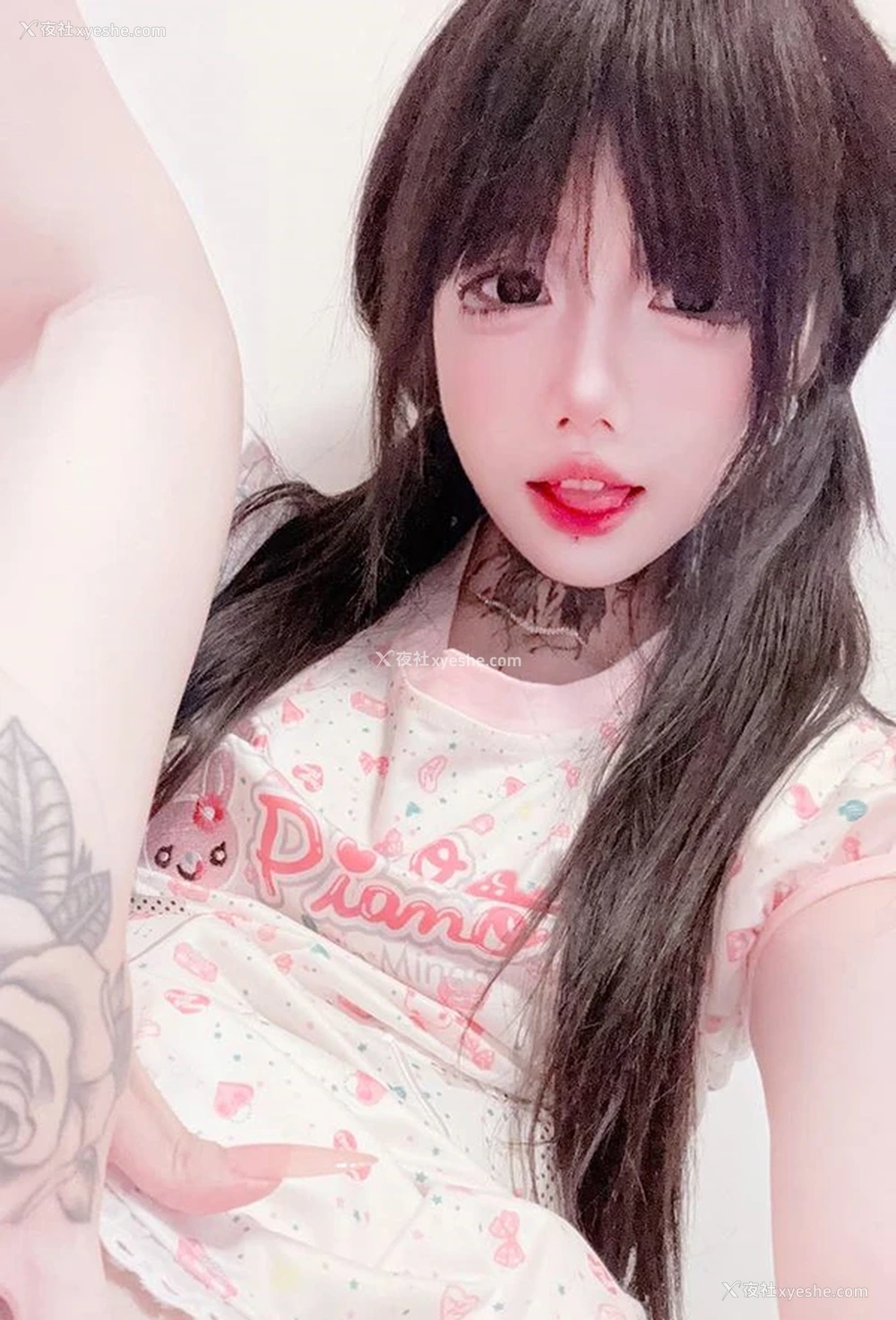 1P - 颜值福利姬@ouoldll喵 会员群视图合集