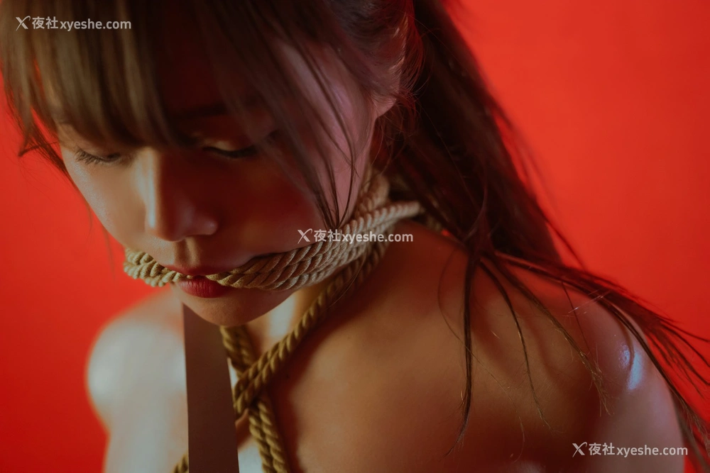1P - 七月喵子 – 被捆的忍者