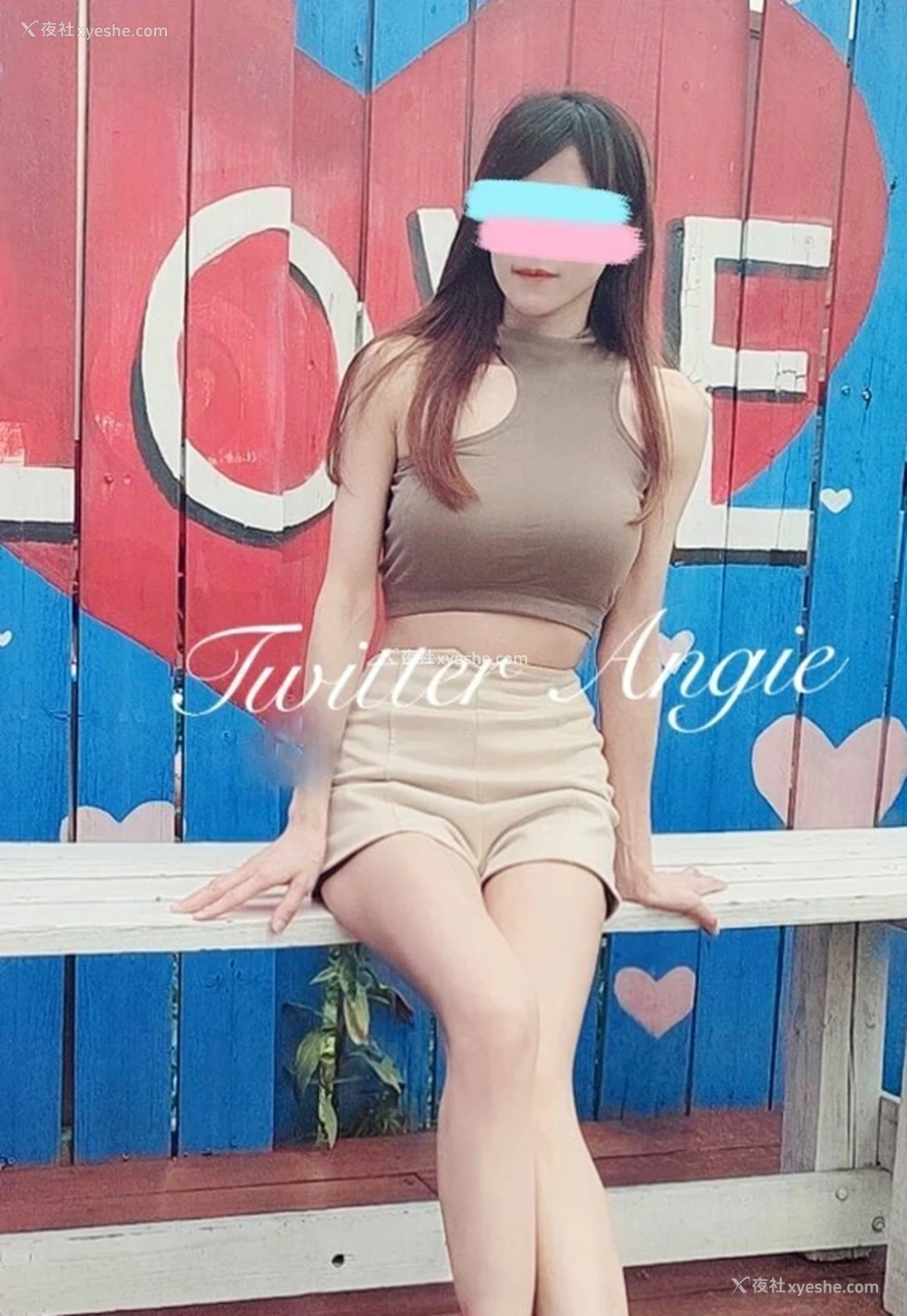 1P - 露出系长腿少妇@angie 尺度订阅视图合集