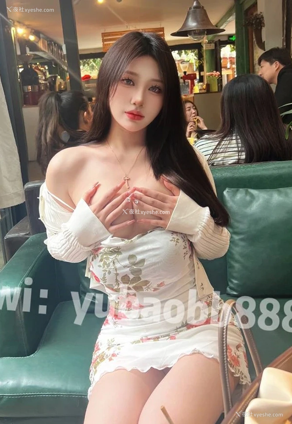 1P - 露出系白虎福利姬@瑜宝 尺度私拍视图合集4