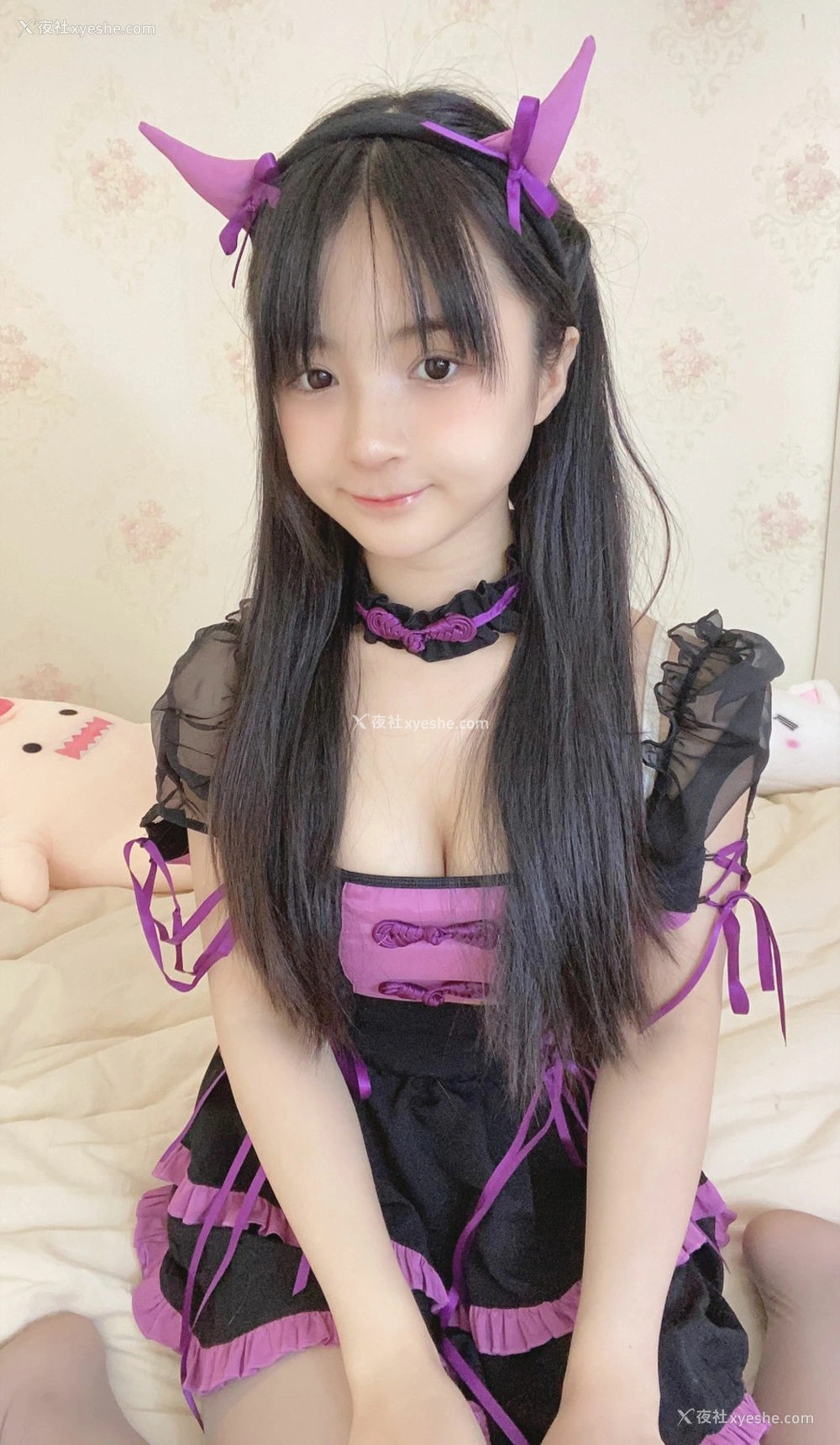 1P - 桜井宁宁 – 万圣节小恶魔