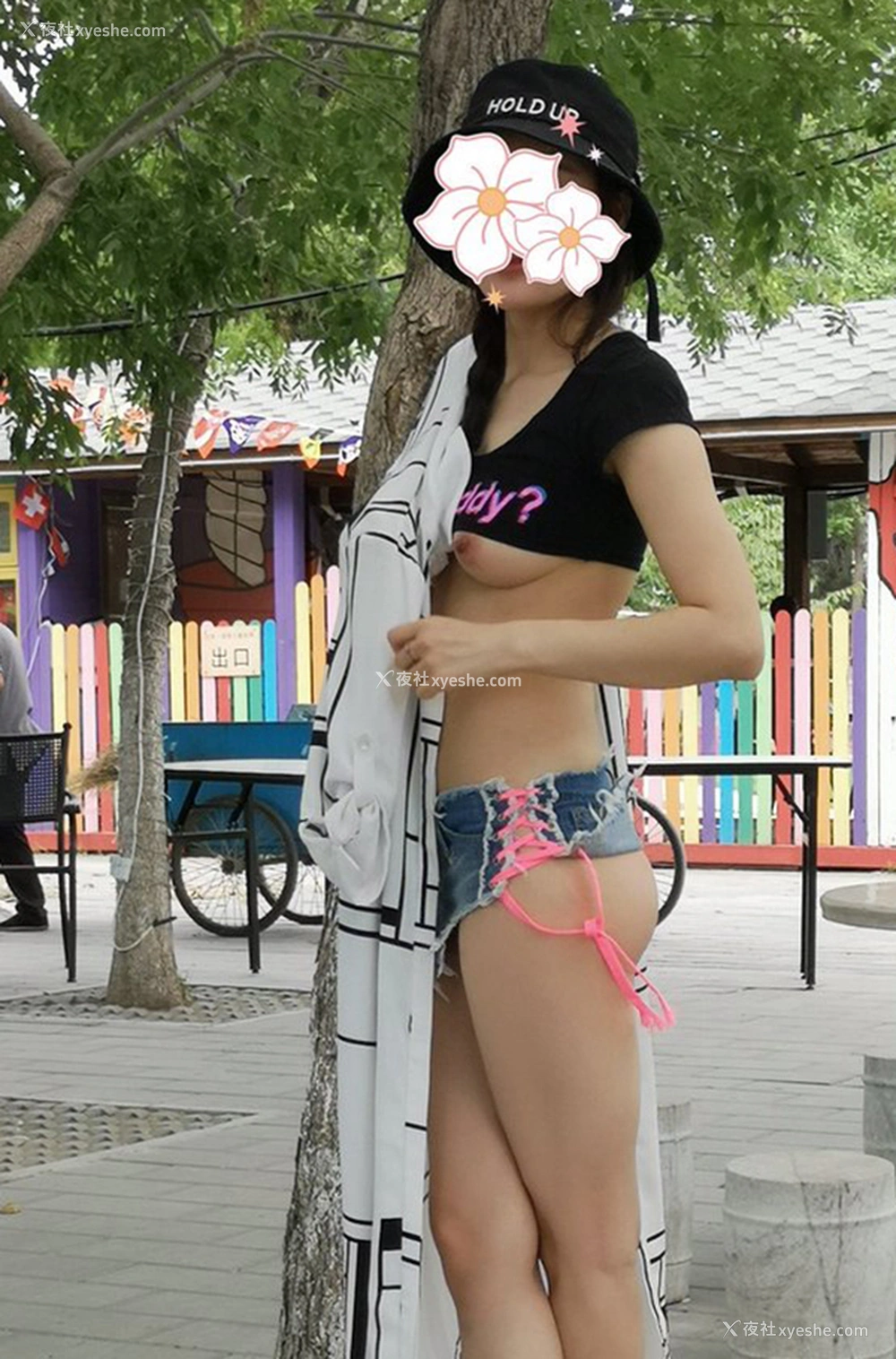 1P - 露出系白虎福利姬@闹闹Style 尺度私拍合集5