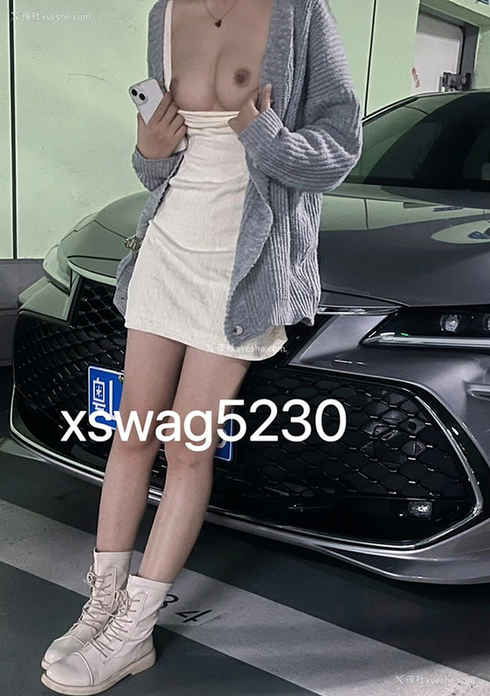 1P - 推特美女Xswag5230露出尺度人体视图