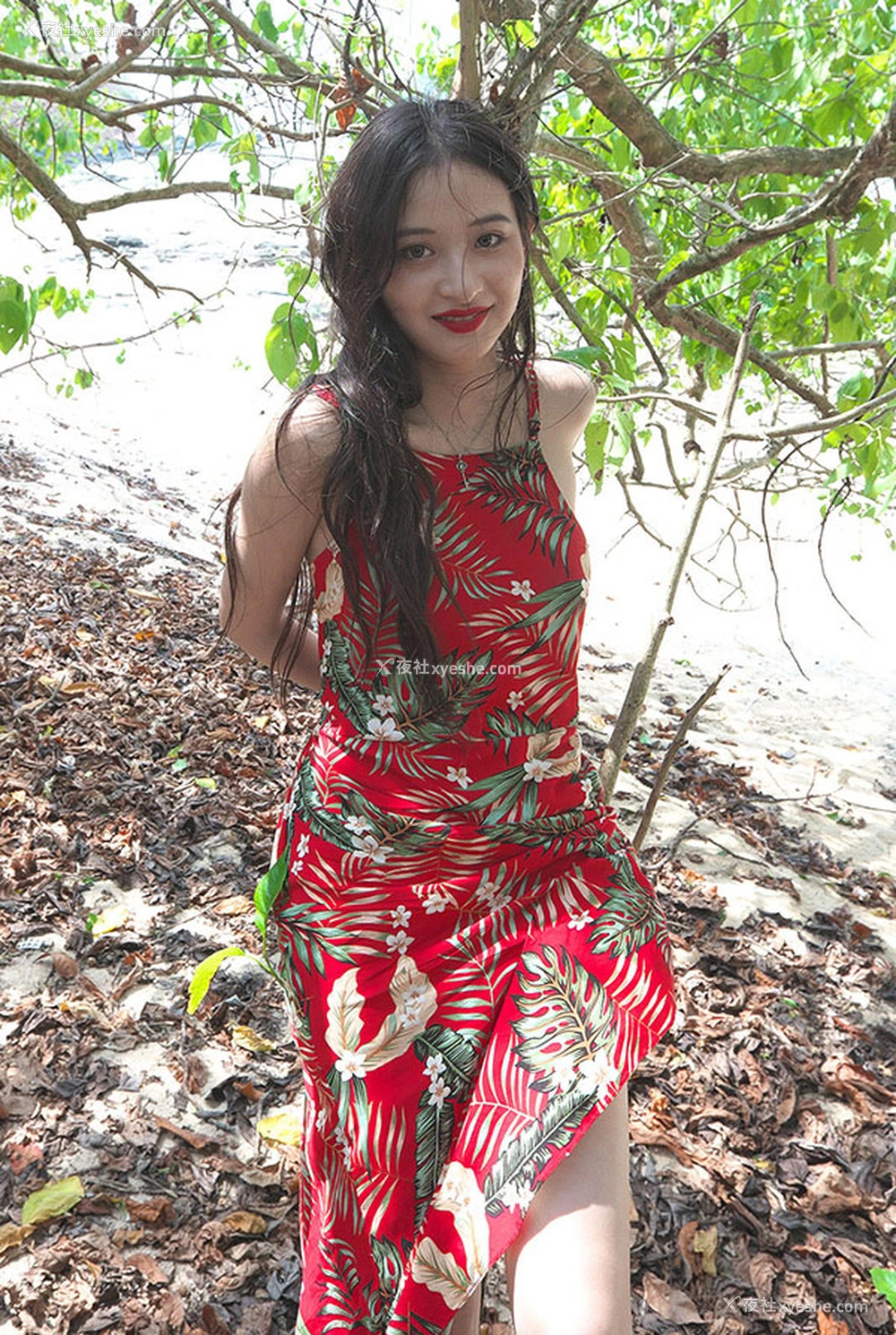 1P - 希威社美女茂木希子普吉岛露出尺度旅拍