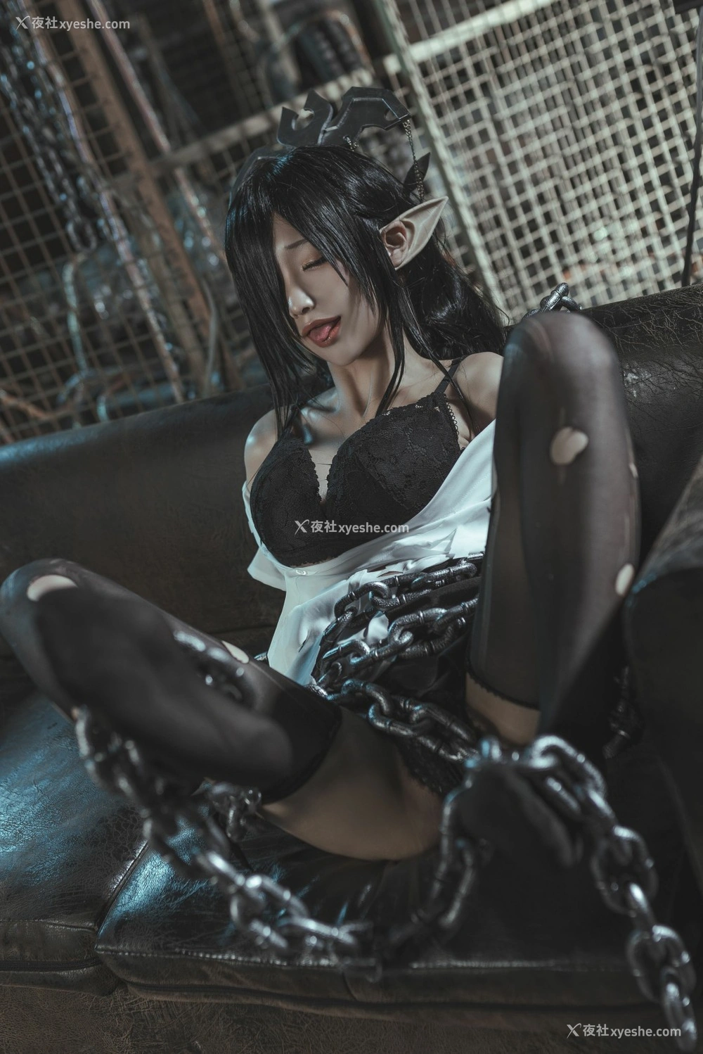 1P - 动漫博主蠢沫沫 – 黑兽女王 OL制服