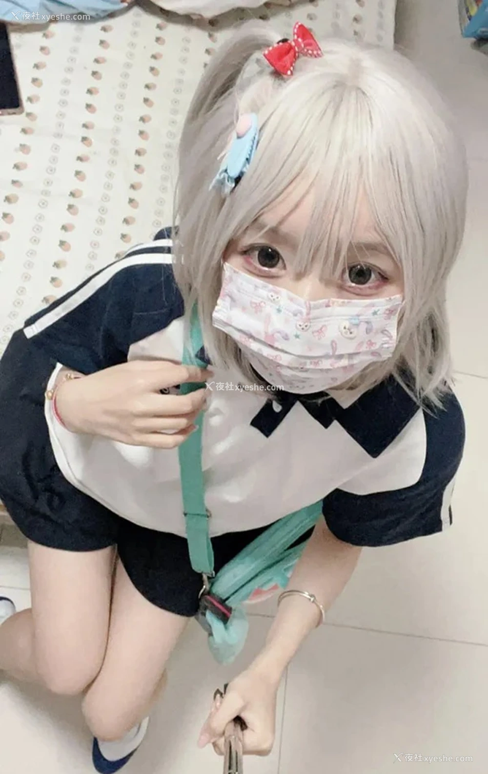1P - 高颜值福利姬@香蕉不呐呐 尺度视图新作