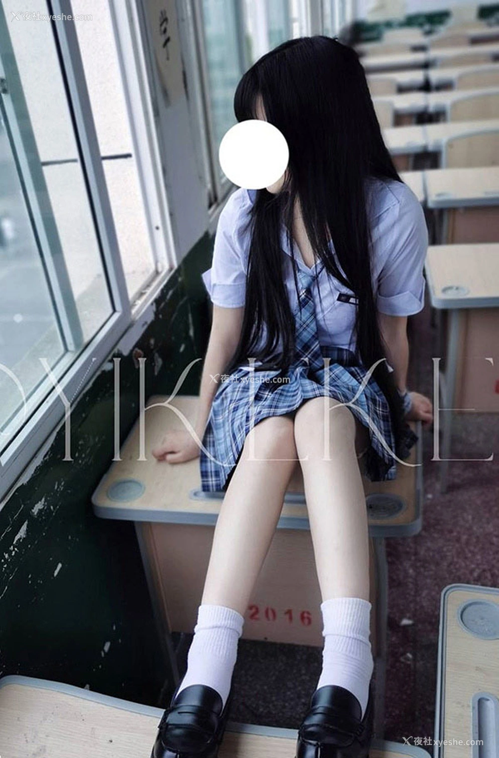 1P - 露出系反差福利姬@旖可可 尺度私拍视图12