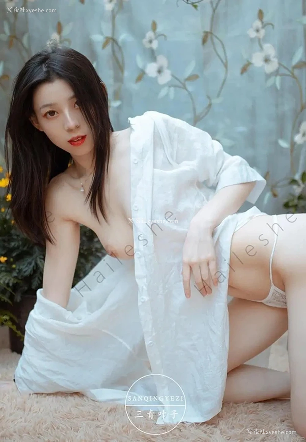 1P - 推特美女兔牙纯纯私拍唯美无圣光人体集