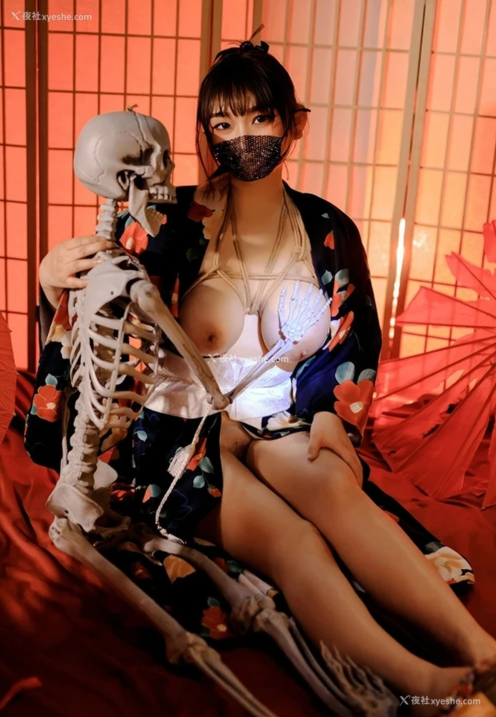 1P - J杯罩豪乳美女甜甜的唯美 日常私拍福利图集3