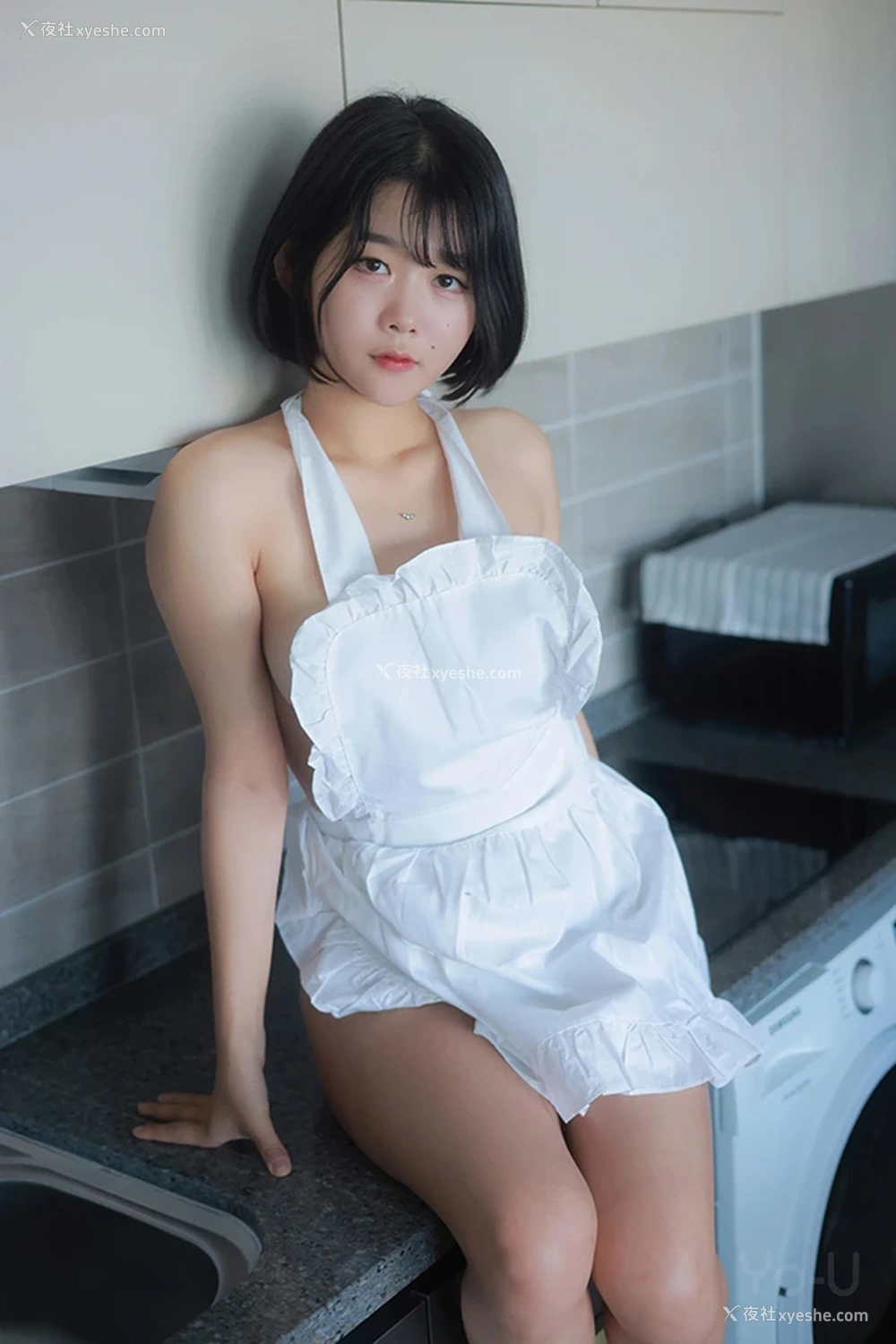 1P - 丰腴小美女Zia蓝色衬衫居衣无圣光图集