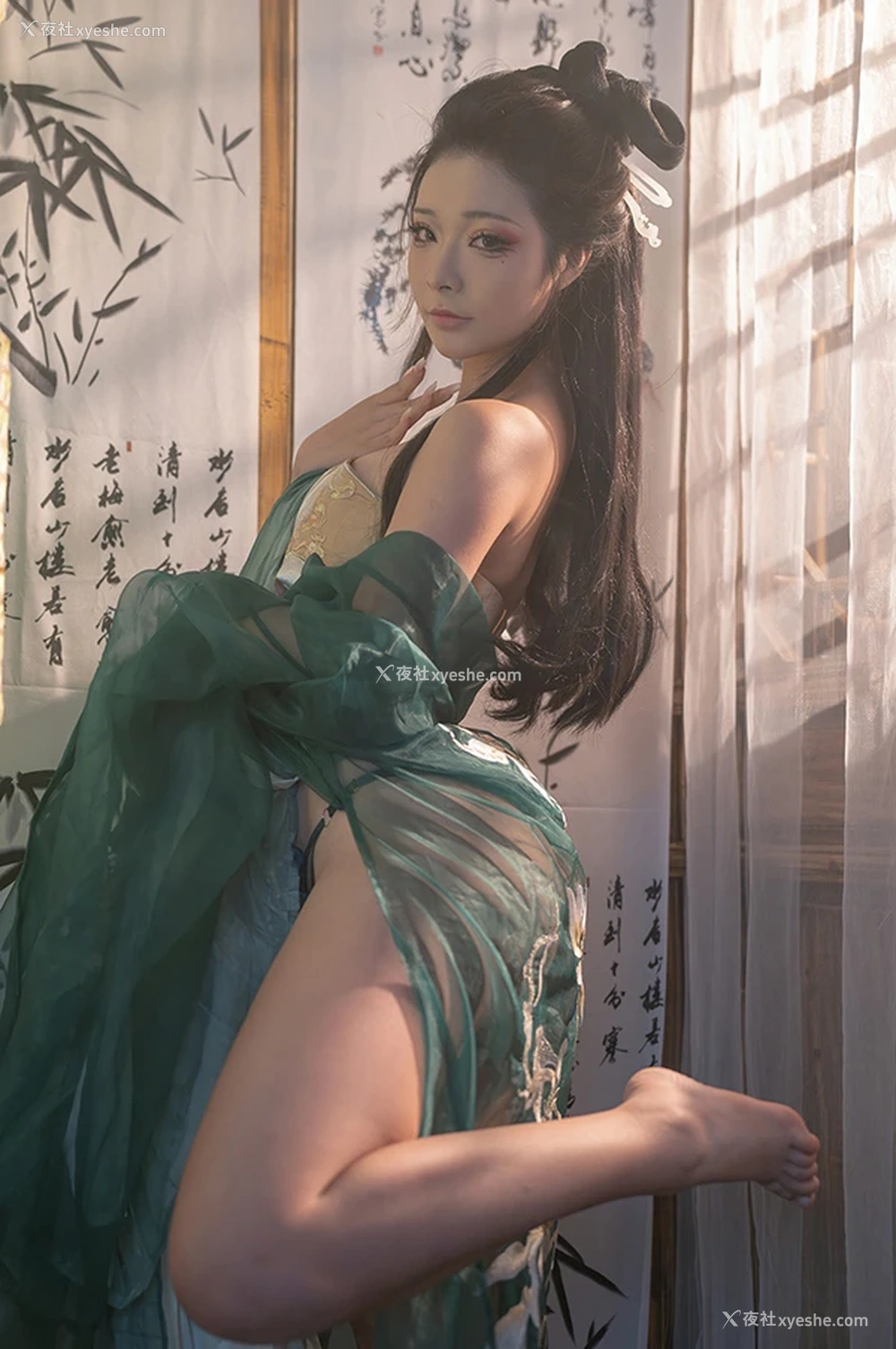 1P - 网红美女yuuhui玉汇 柳如烟佳人媚骨天成
