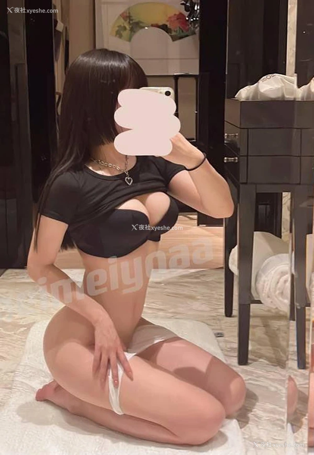 1P - 推特美女@Enthus1asmm私拍尺度人体图集