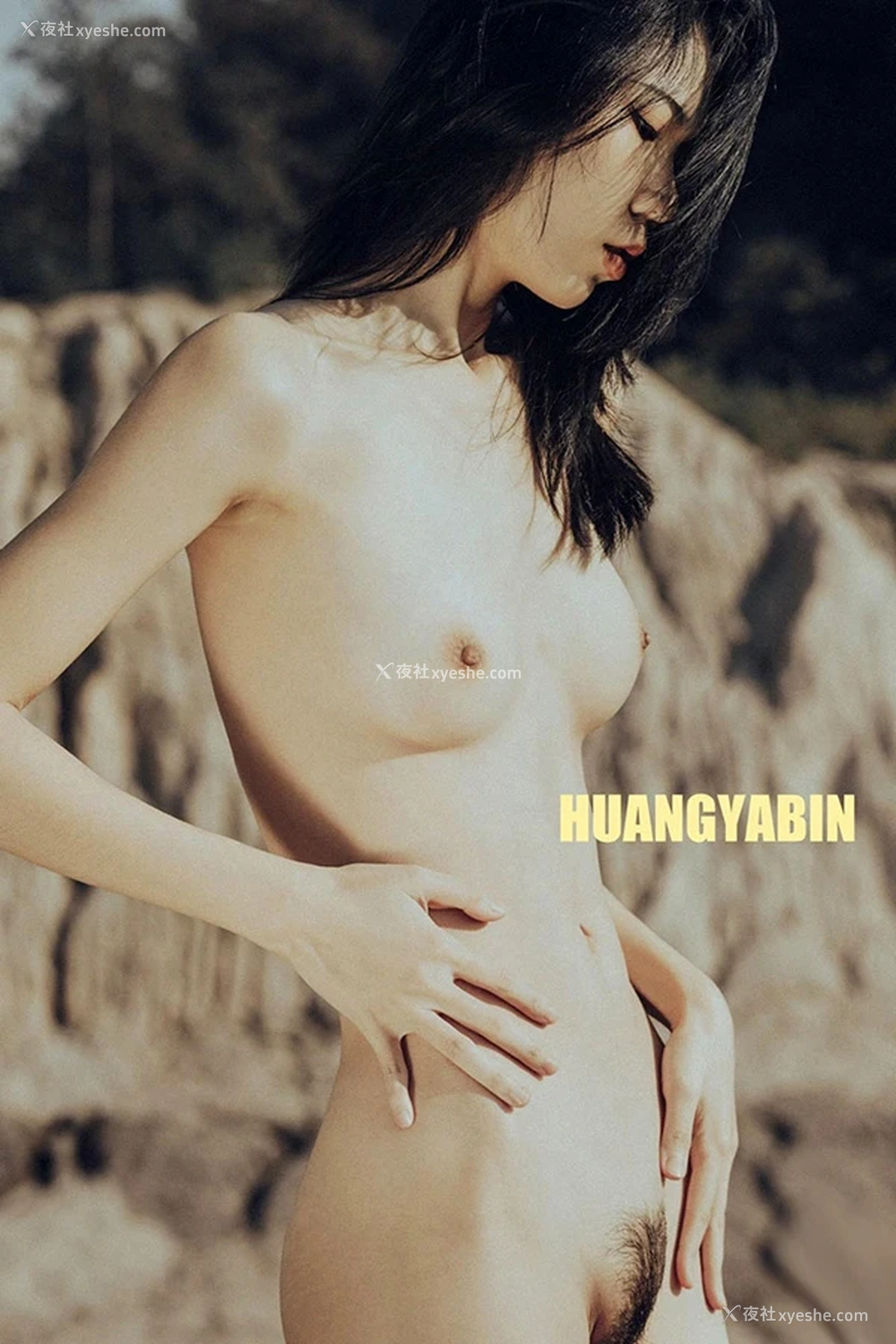 1P - 摄影师作品镜头下活生活色的美女人体尺度图