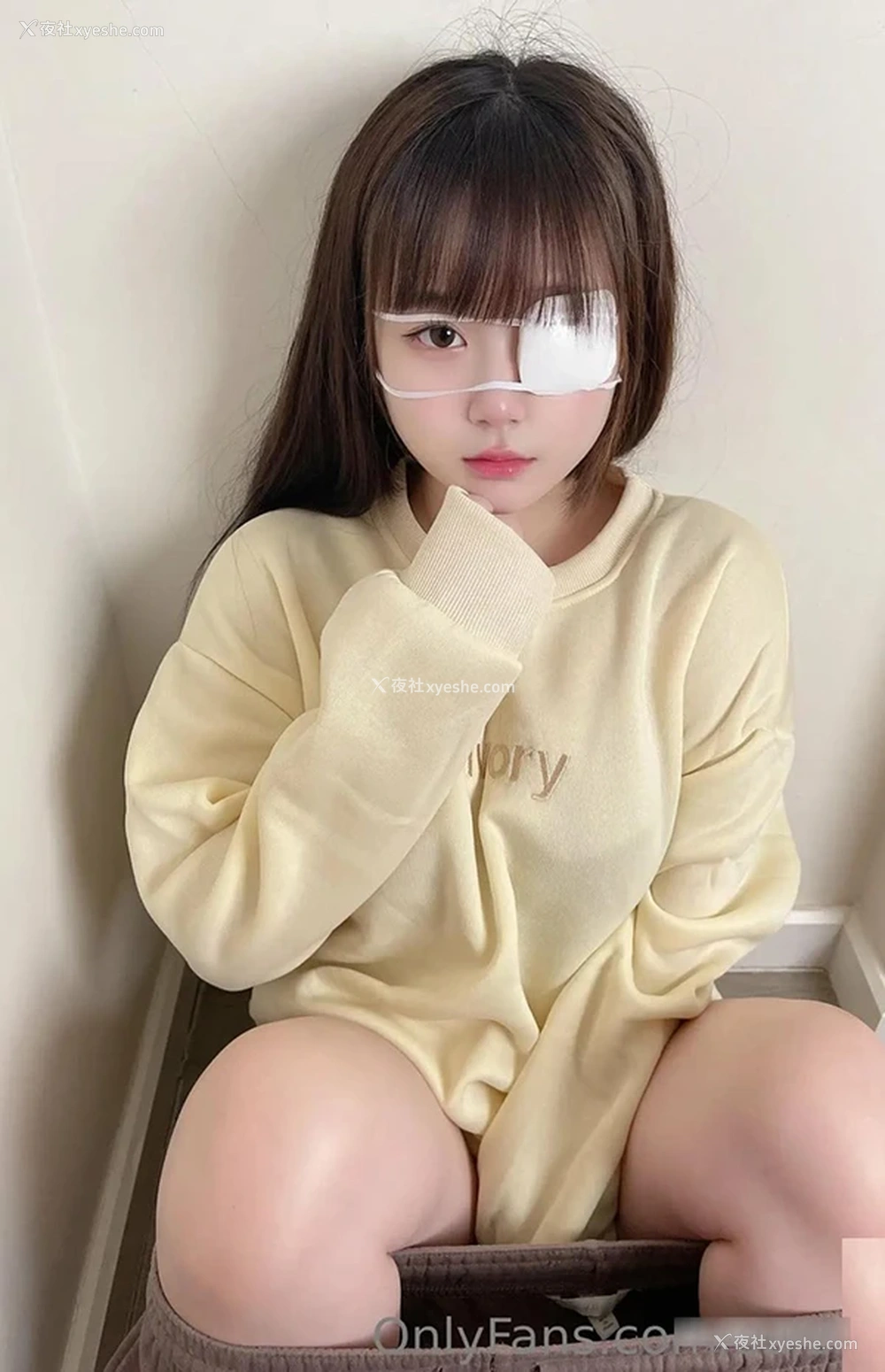 推特美女Saizneko粉嫩爆乳私拍尺度图集2-21P
