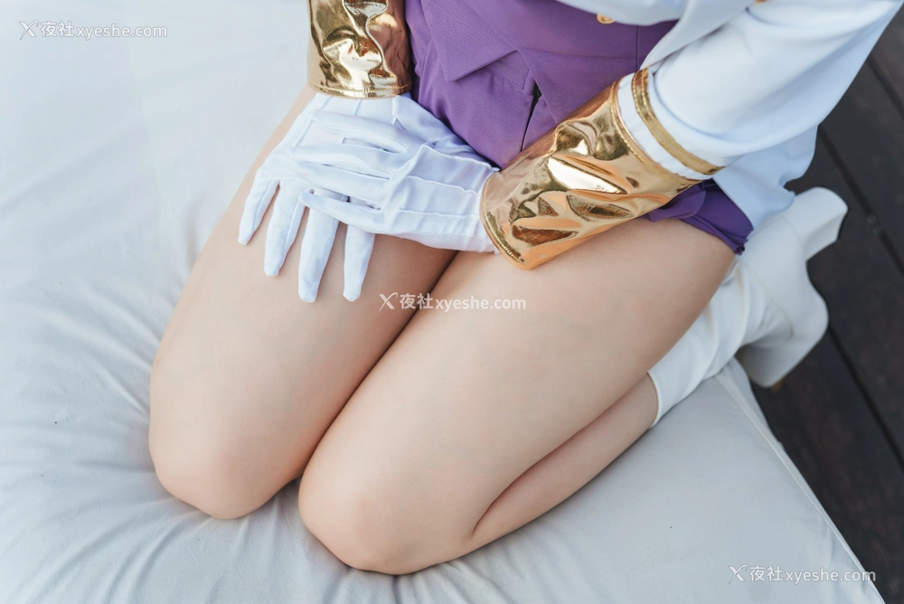 1P - [Cosplay]rioko凉凉子 – 电光机王 貉