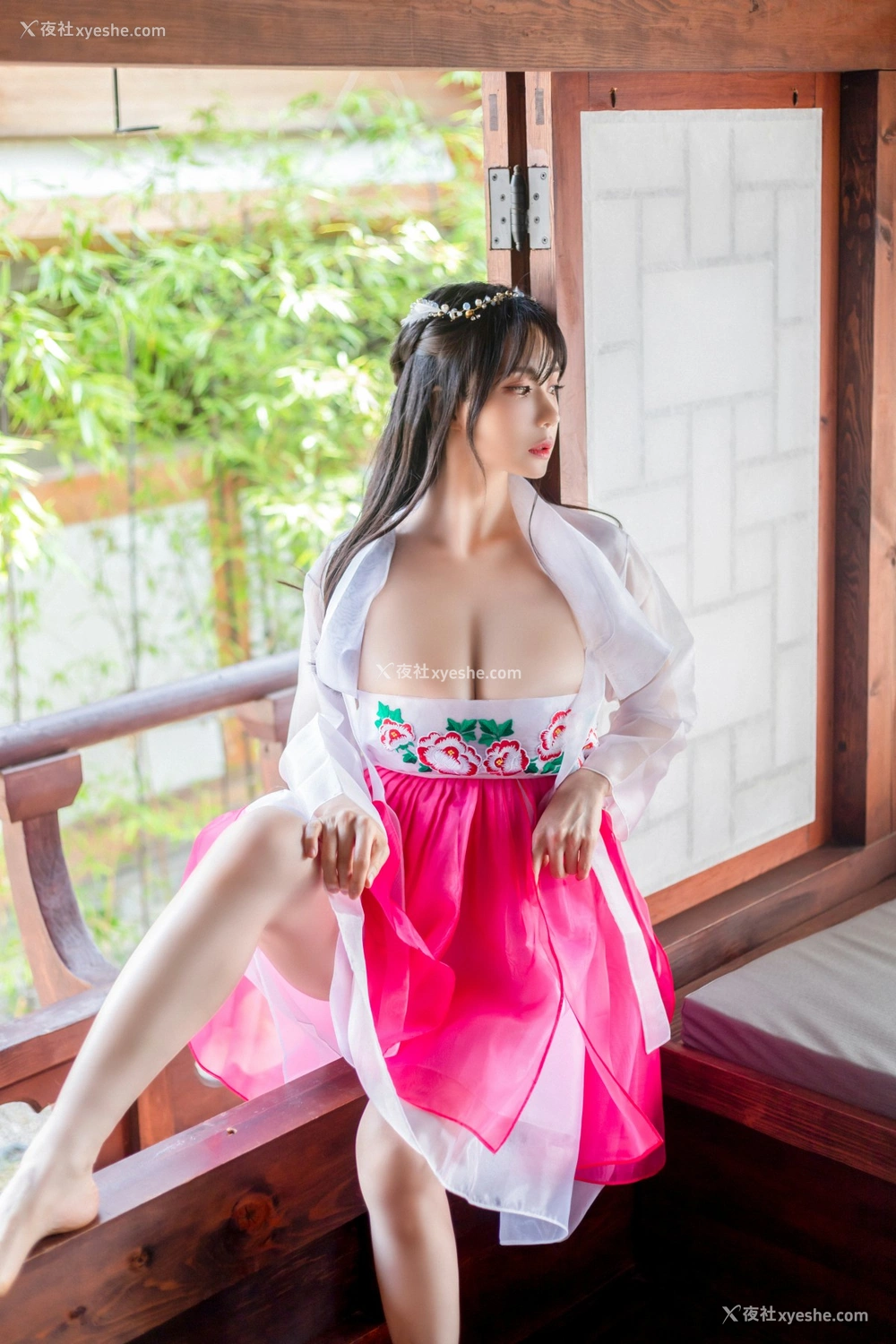 1P - [Paranhosu]Sia – Navillera