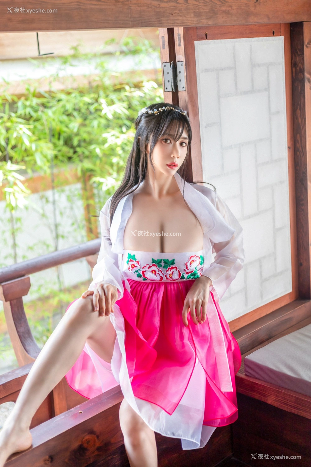 1P - [Paranhosu]Sia – Navillera