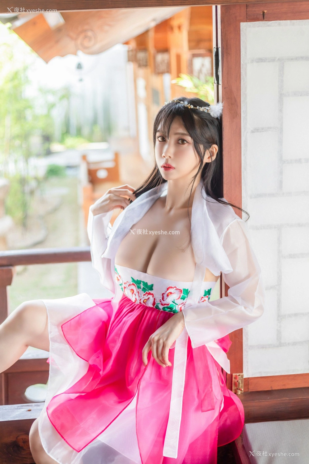 1P - [Paranhosu]Sia – Navillera