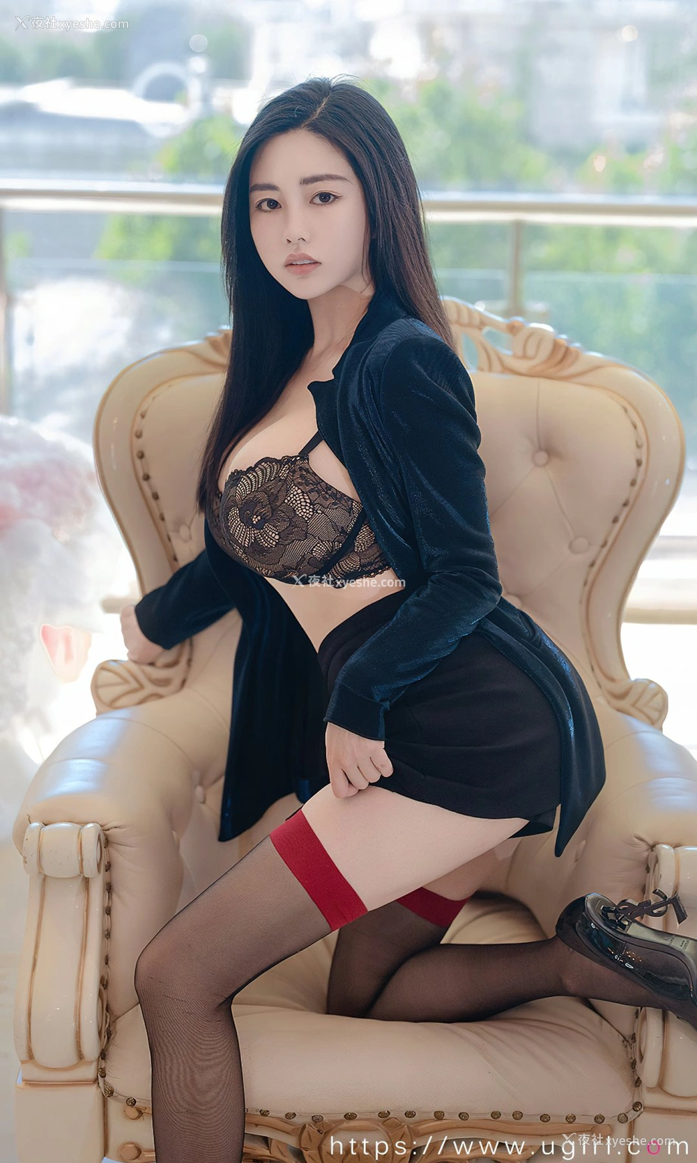 1P - [Ugirls尤果网]爱尤物专辑 No.2424 娜露 心念之名