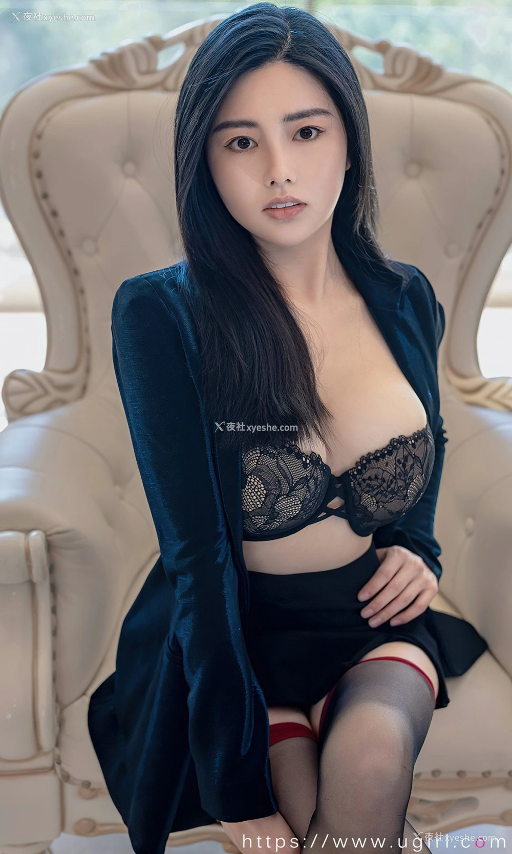 1P - [Ugirls尤果网]爱尤物专辑 No.2424 娜露 心念之名