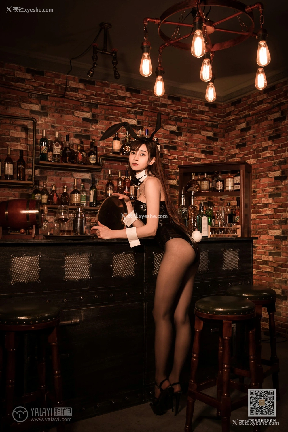 1P - [YALAYI雅拉伊] Y533 陈若冰 酒吧兔女郎