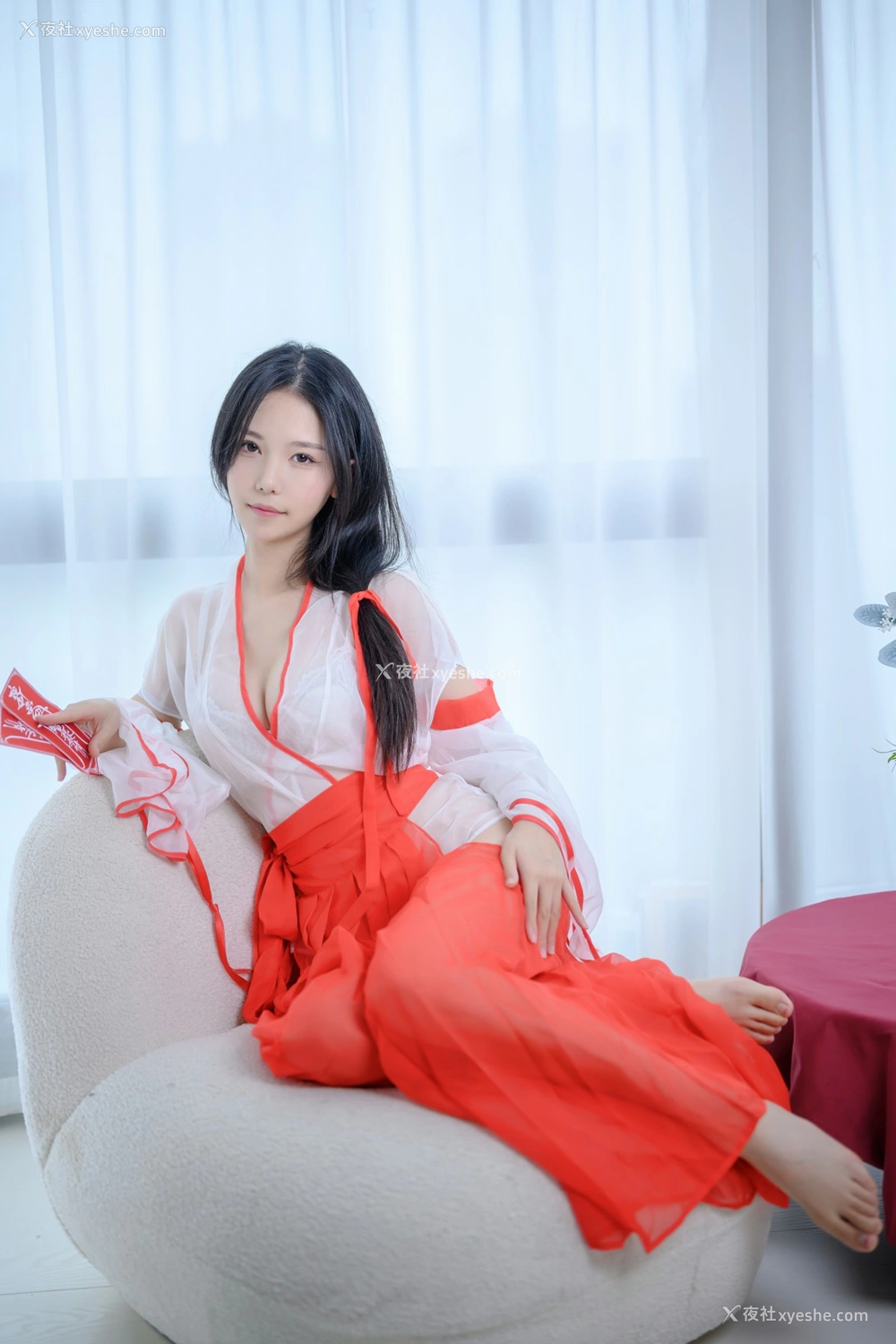 1P - 抖娘利世 – 私人驱邪