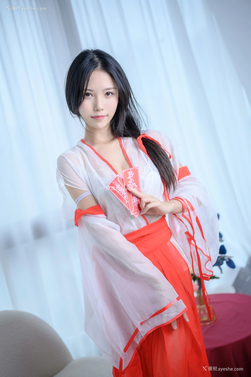 1P - 抖娘利世 – 私人驱邪