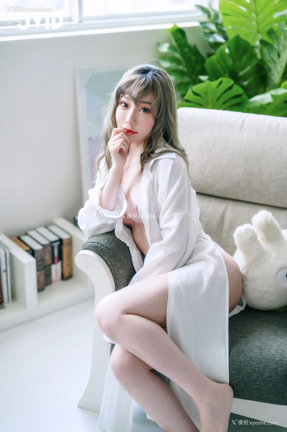 1P - 璃奈酱《超美极品充气娃娃》