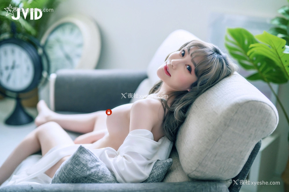 1P - 璃奈酱《超美极品充气娃娃》