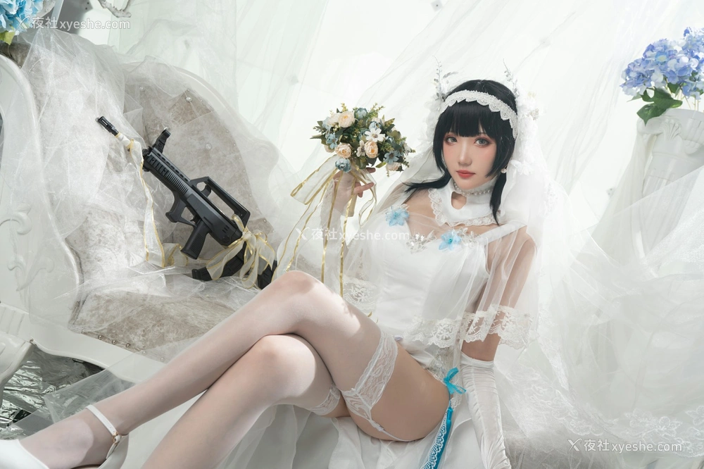 1P - 瓜希酱 – 95式花嫁