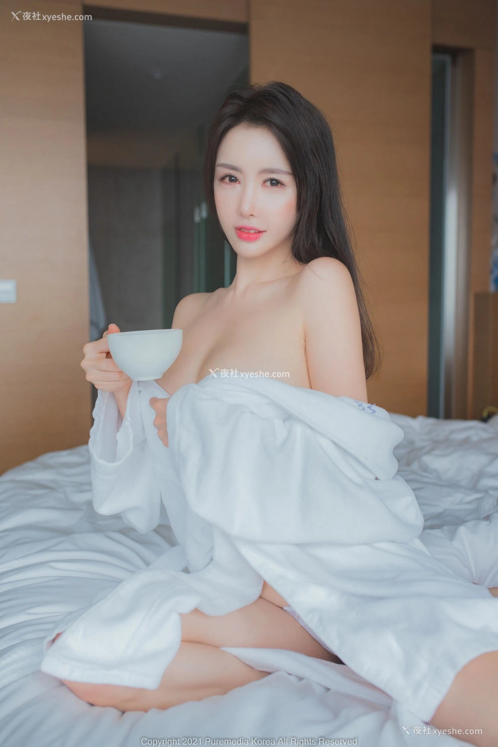 1P - [PURE MEDIA] Vol.161 – Chari