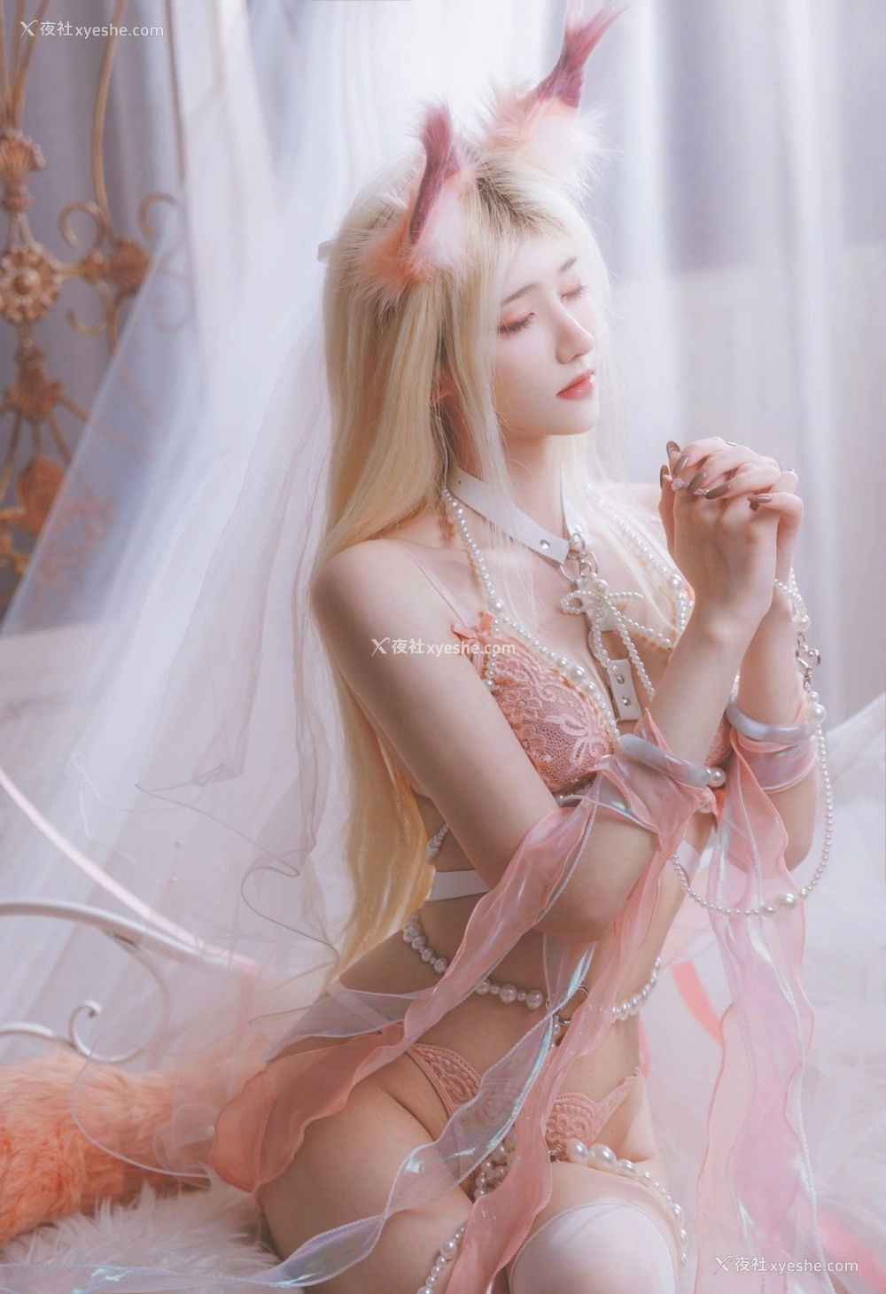1P - [Cosplay]南桃Momoko – 狐狸与蔷薇