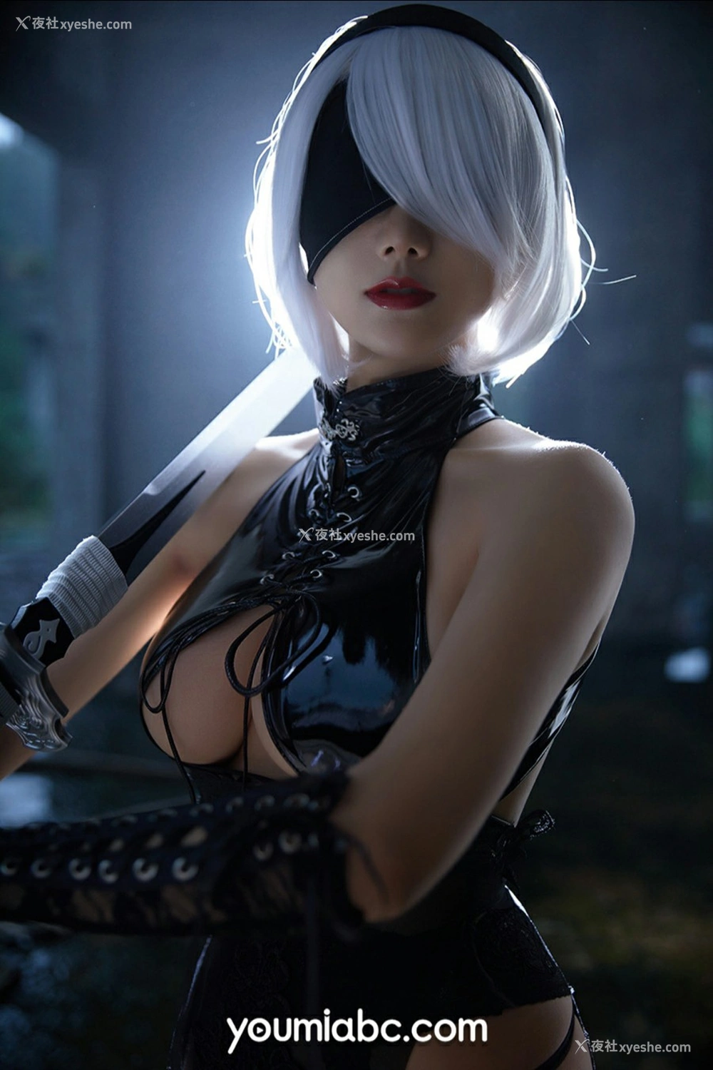 1P - [YouMi尤蜜] 何嘉颖