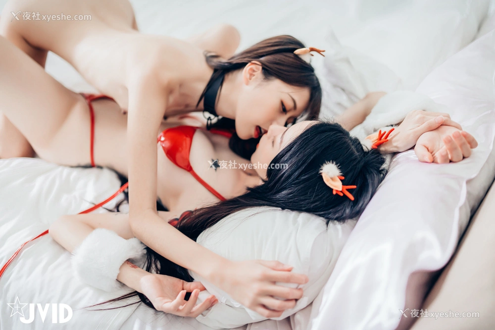 1P - 飘飘x妍妍《圣诞女》