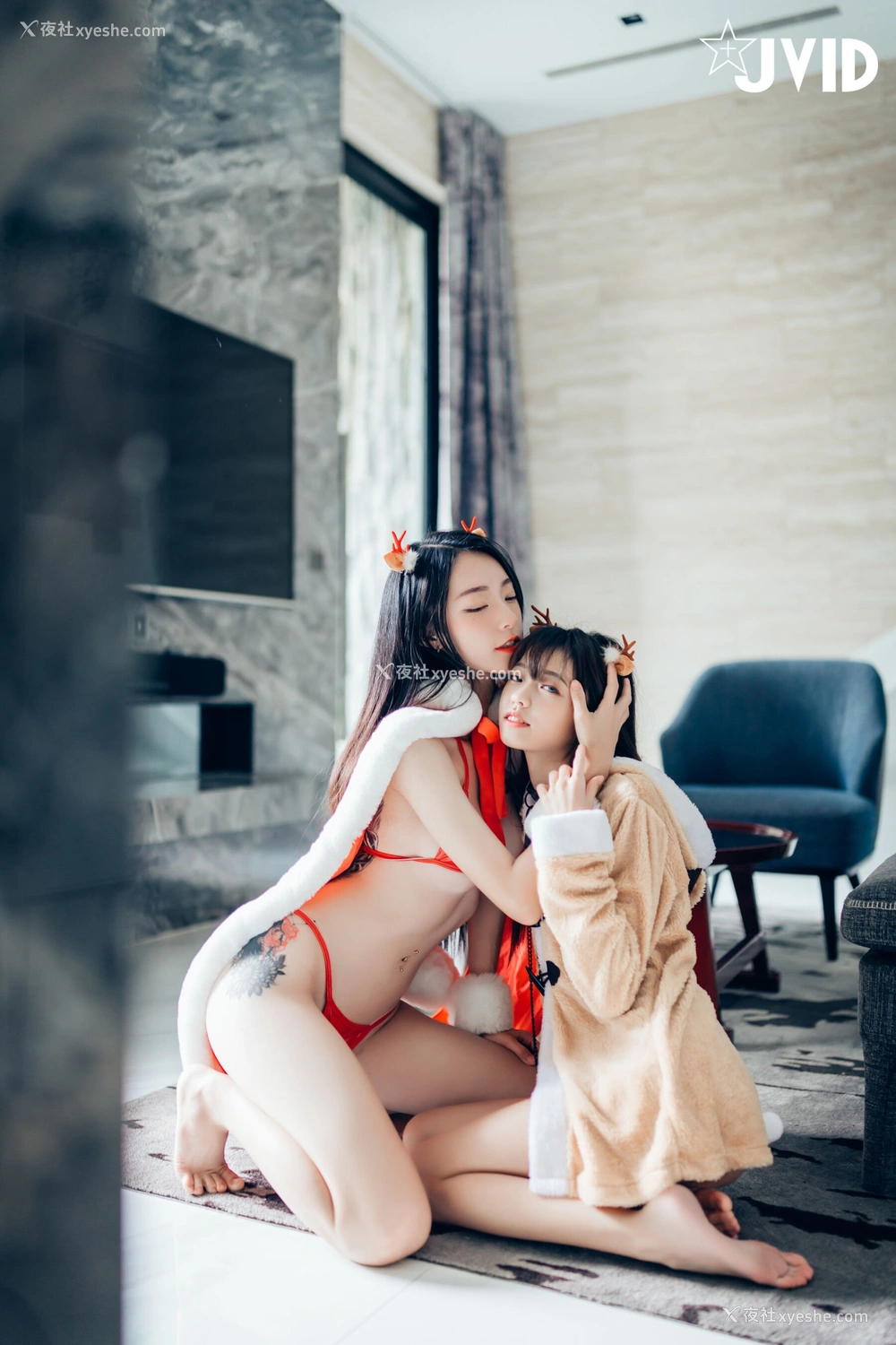 1P - 飘飘x妍妍《圣诞女》