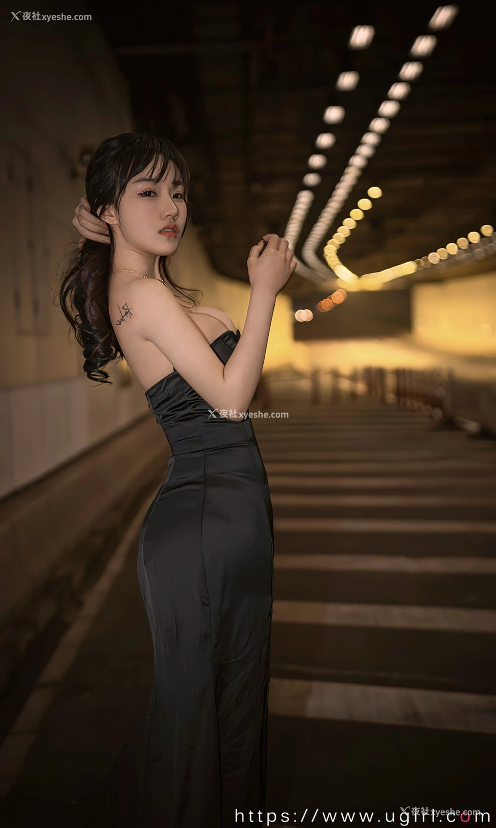 1P - [Ugirls尤果网]爱尤物专辑 No.2349 西门小玉 迷魂隧道