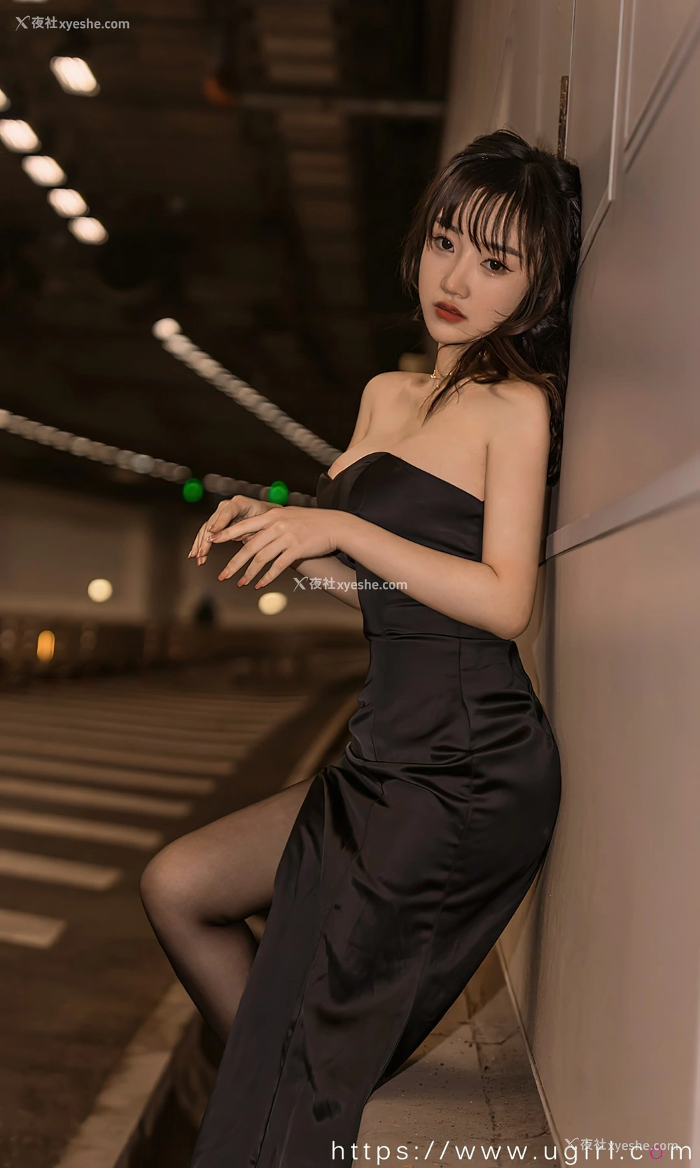 1P - [Ugirls尤果网]爱尤物专辑 No.2349 西门小玉 迷魂隧道