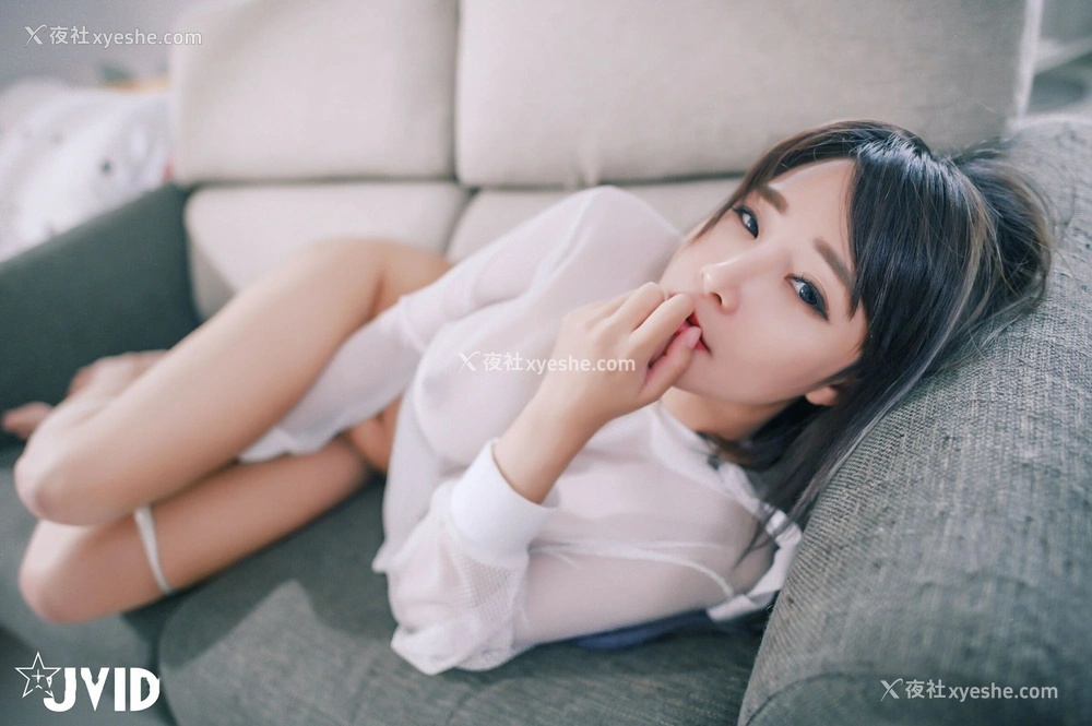 1P - 乐乐《色诱闺蜜兄长》