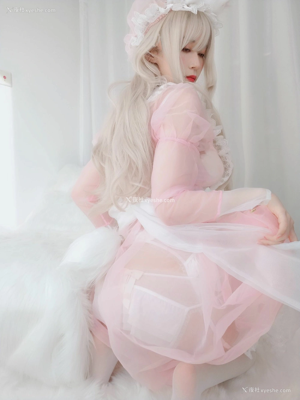 1P - Coser小姐姐白银 – 女仆小兔子