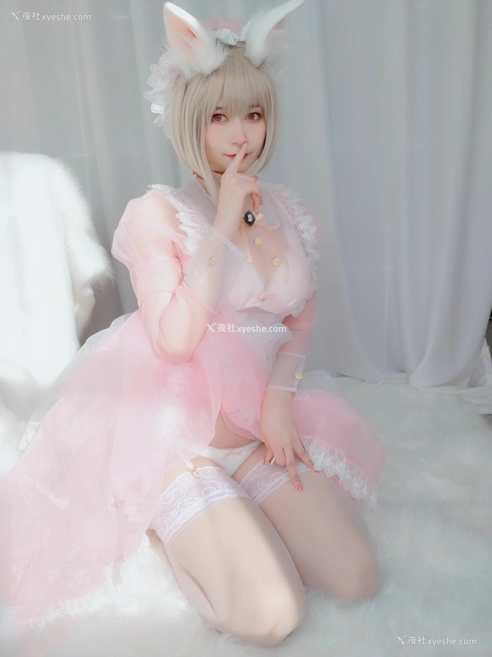 1P - Coser小姐姐白银 – 女仆小兔子