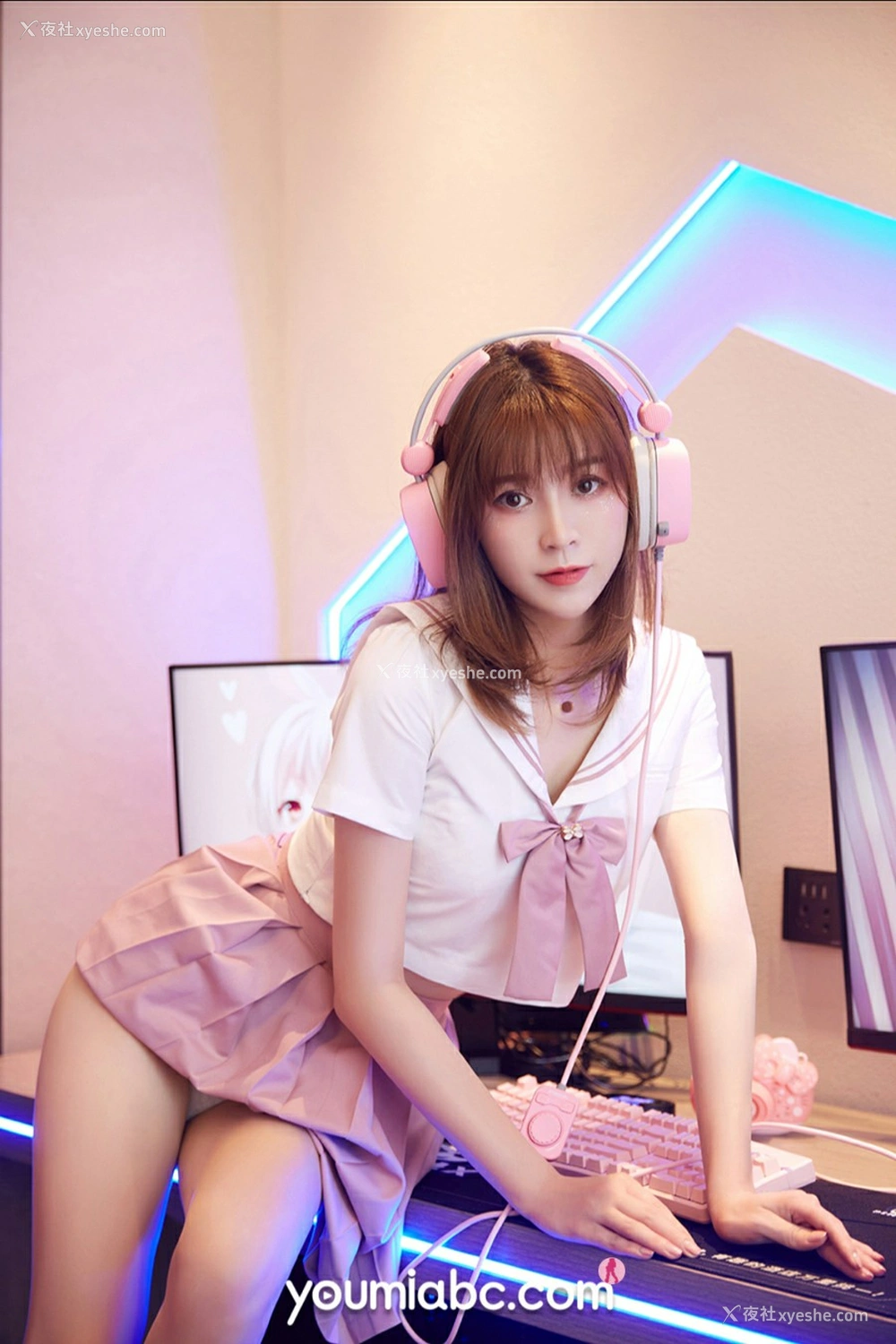 1P - [YouMi尤蜜] YoYO优优 激萌电竞少女