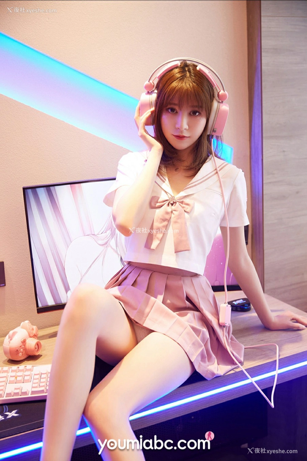 1P - [YouMi尤蜜] YoYO优优 激萌电竞少女
