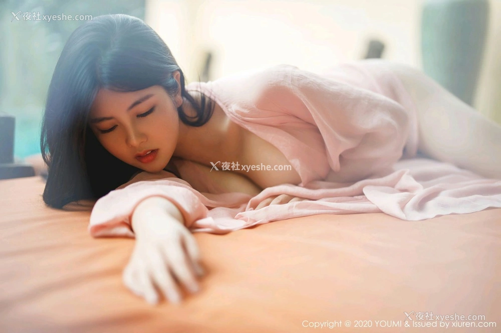 1P - [YOUMI尤蜜荟] VOL.523 娜露Selena 粉色长裙